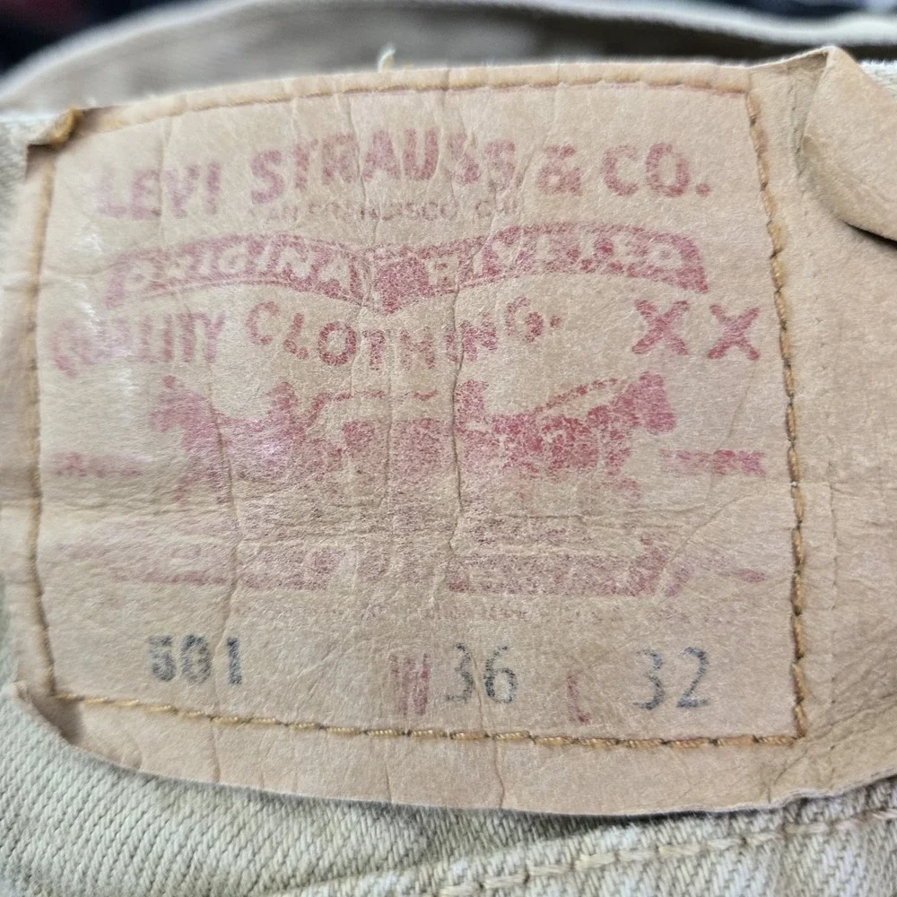 VINTAGE Levi's 501 Men Jeans 36X32 Khaki Original Fit Straight Twill 24